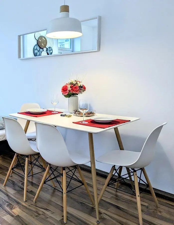فيينا Cozy Apartment In The Lassallestrasse 13! 0*,